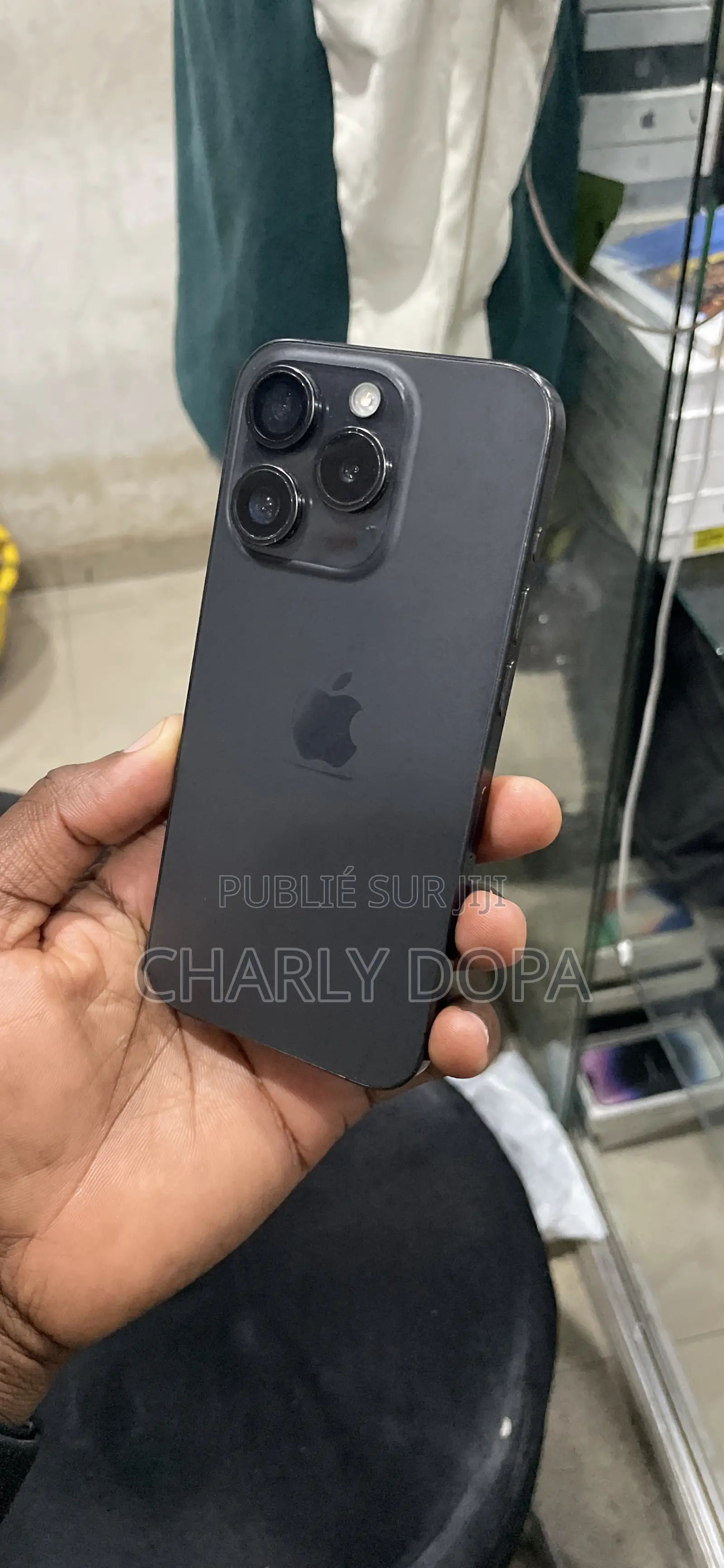 Apple iPhone 15 Pro 128 GB Noir