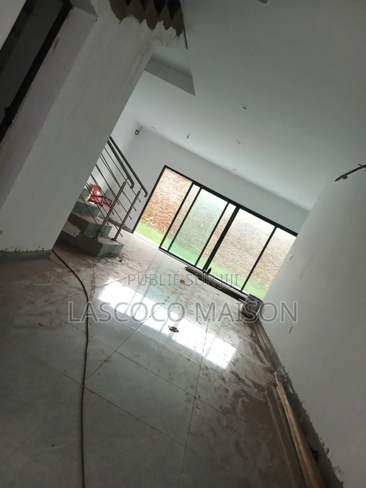 5chbre Duplex dans Lascoco Maison, Cocody à Vendre