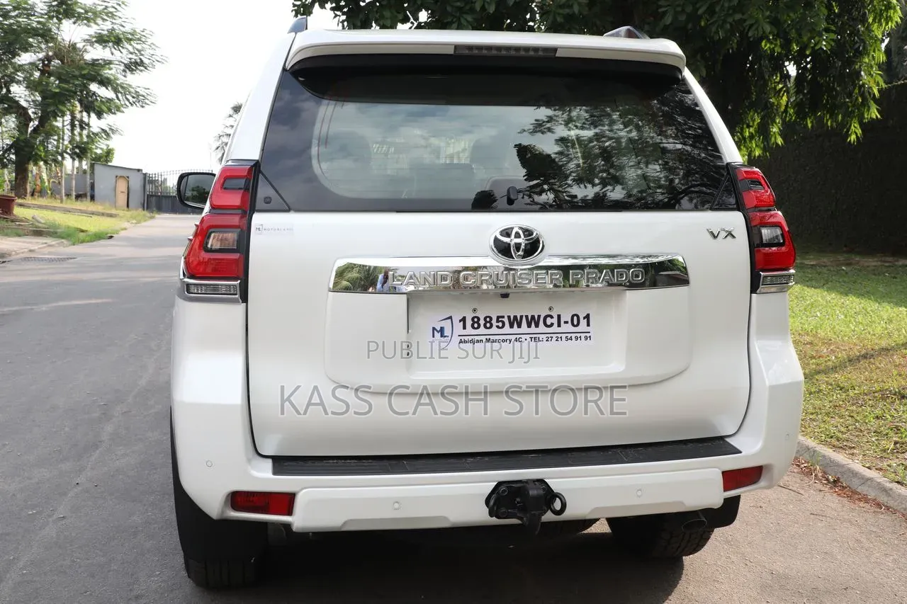 Toyota Land Cruiser Prado 2025 Blanc