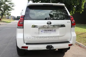 Toyota Land Cruiser Prado 2025 Blanc