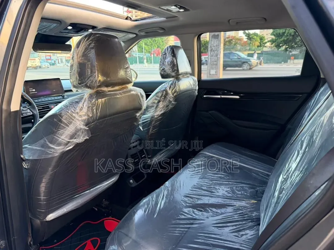Kia Seltos 2022 Gris
