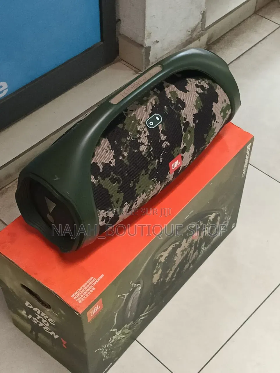 JBL Boombox 2