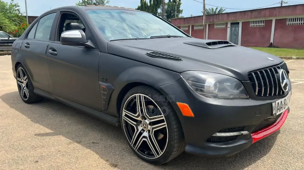 Mercedes-Benz C300 Sport 4Matic Sedan AWD (3.0L 6cyl 7A) 2010 Autre