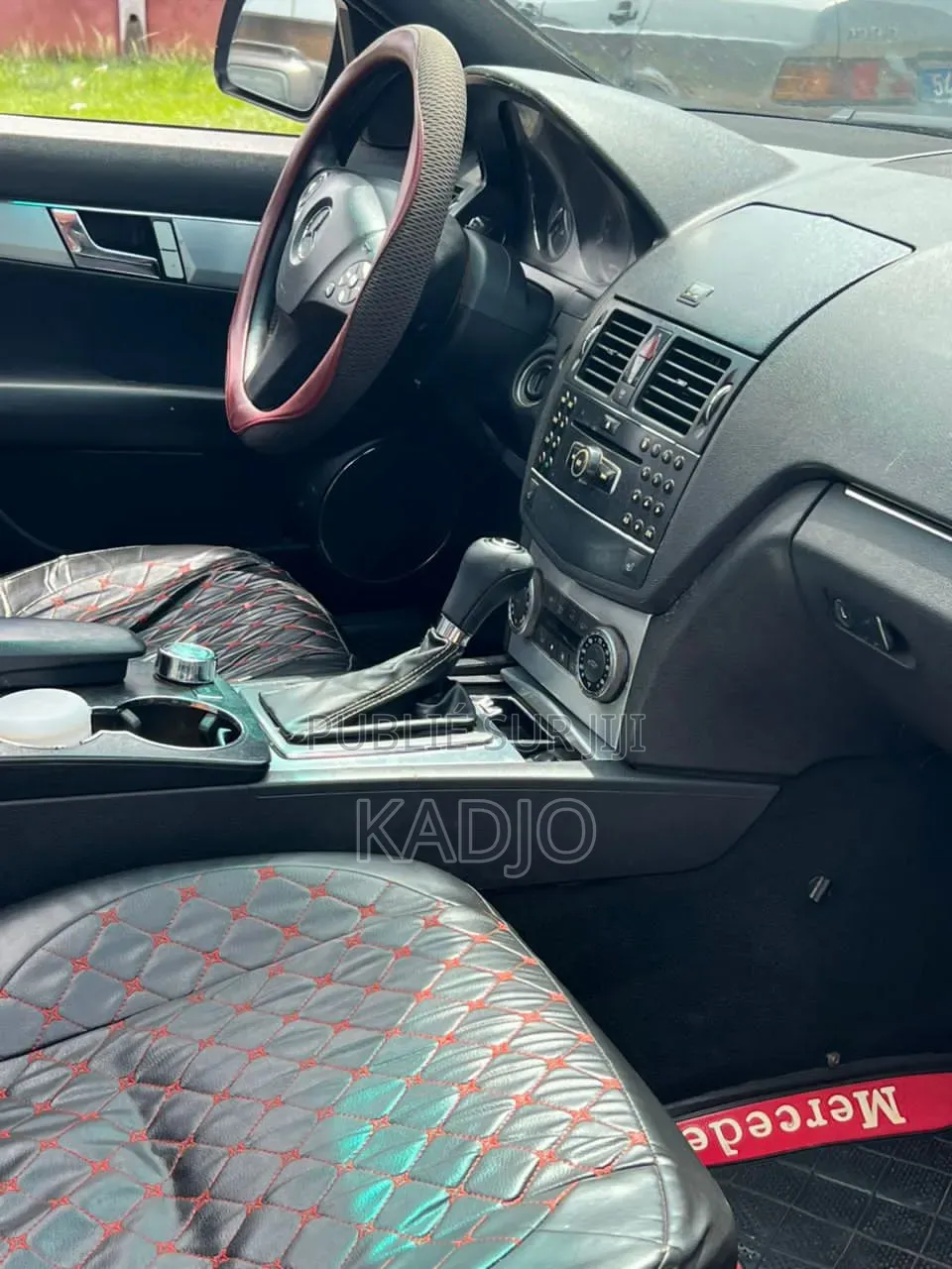 Mercedes-Benz C300 Sport 4Matic Sedan AWD (3.0L 6cyl 7A) 2010 Autre