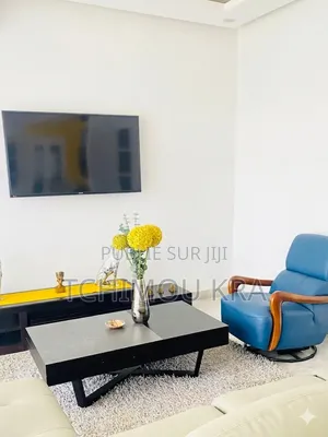 Meublé 2chbre Appartement dans Mr Tchimou, Cocody à Louer