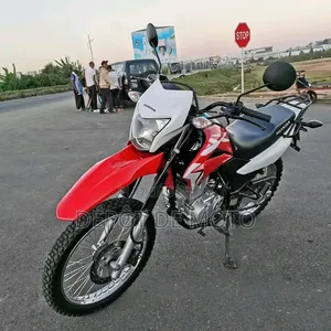 Nouveau Yamaha Autre 2025 Rouge