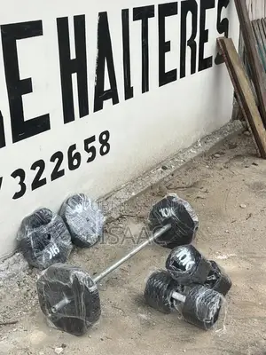 Kit Barre Curl 30 Kg Avec Haltère 10 Kg Démontable Et Rechargeable