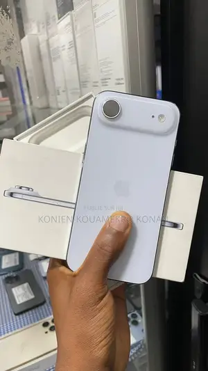 Nouveau Apple iPhone 17e 256 GB Blanc
