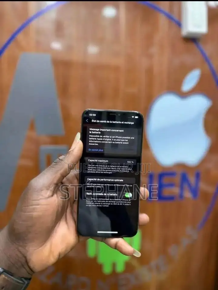 Nouveau Apple iPhone XS Max 64 GB Noir