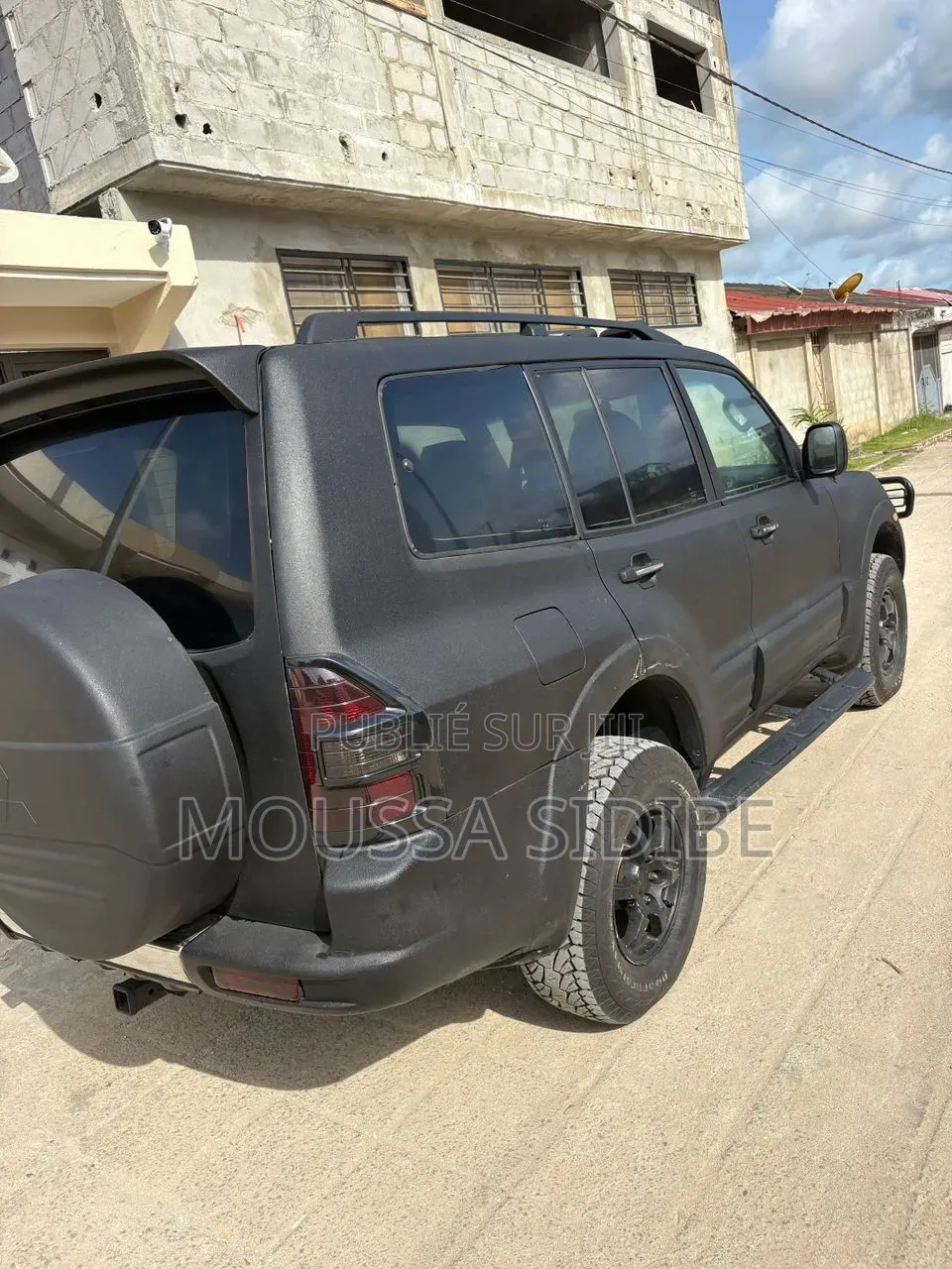 Mitsubishi Pajero 3.2 DI-D Elegance Automatic 2005 Noir