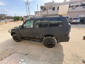 Mitsubishi Pajero 3.2 DI-D Elegance Automatic 2005 Noir