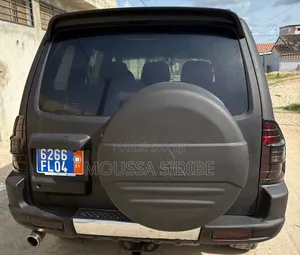 Mitsubishi Pajero 3.2 DI-D Elegance Automatic 2005 Noir