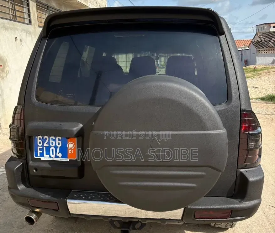 Mitsubishi Pajero 3.2 DI-D Elegance Automatic 2005 Noir