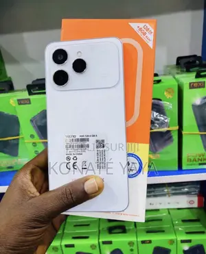 Nouveau Tecno Spark 40 128 GB Blanc