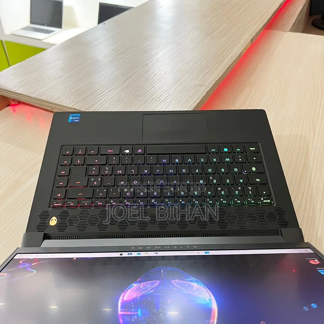 Ordinateur portable Asus 1015E 8GB Intel Core i7 SSD 256GB