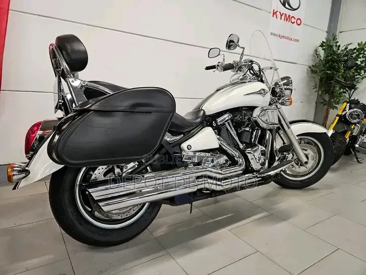 Nouveau Kawasaki Vulcan 2000 2022 Gris
