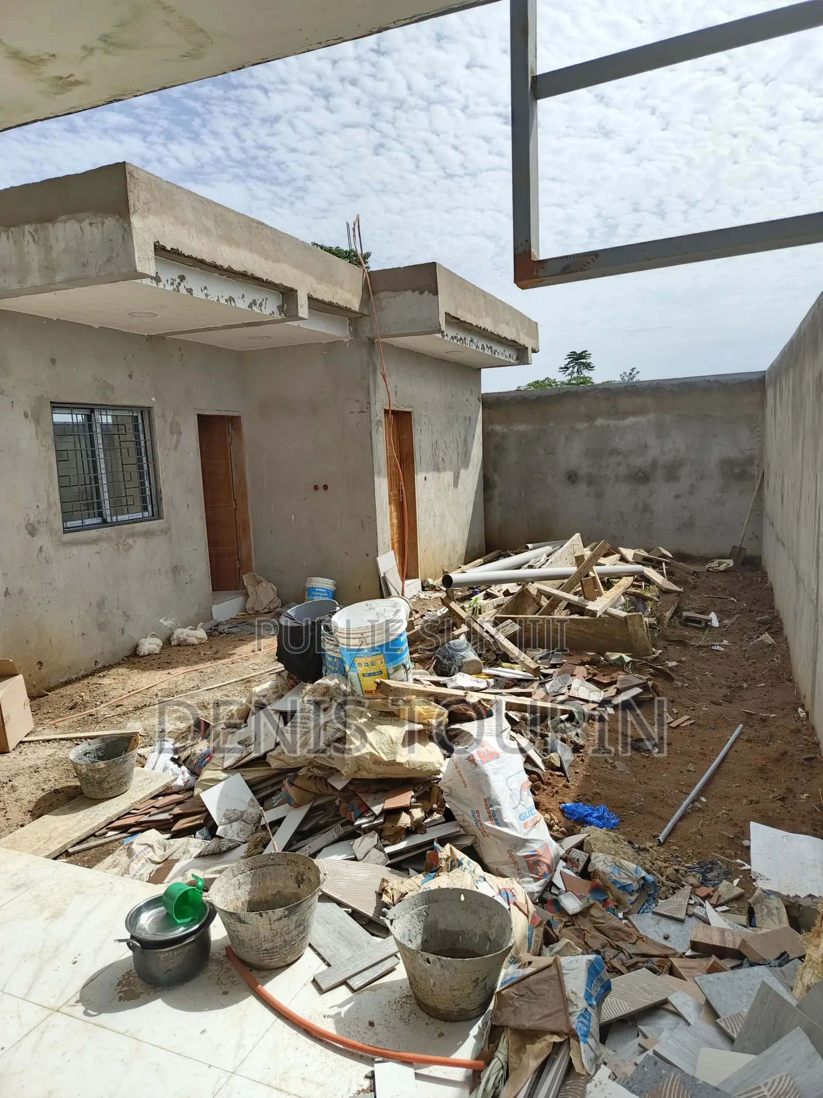Duplex 6 Chambres+ Terrain Nu