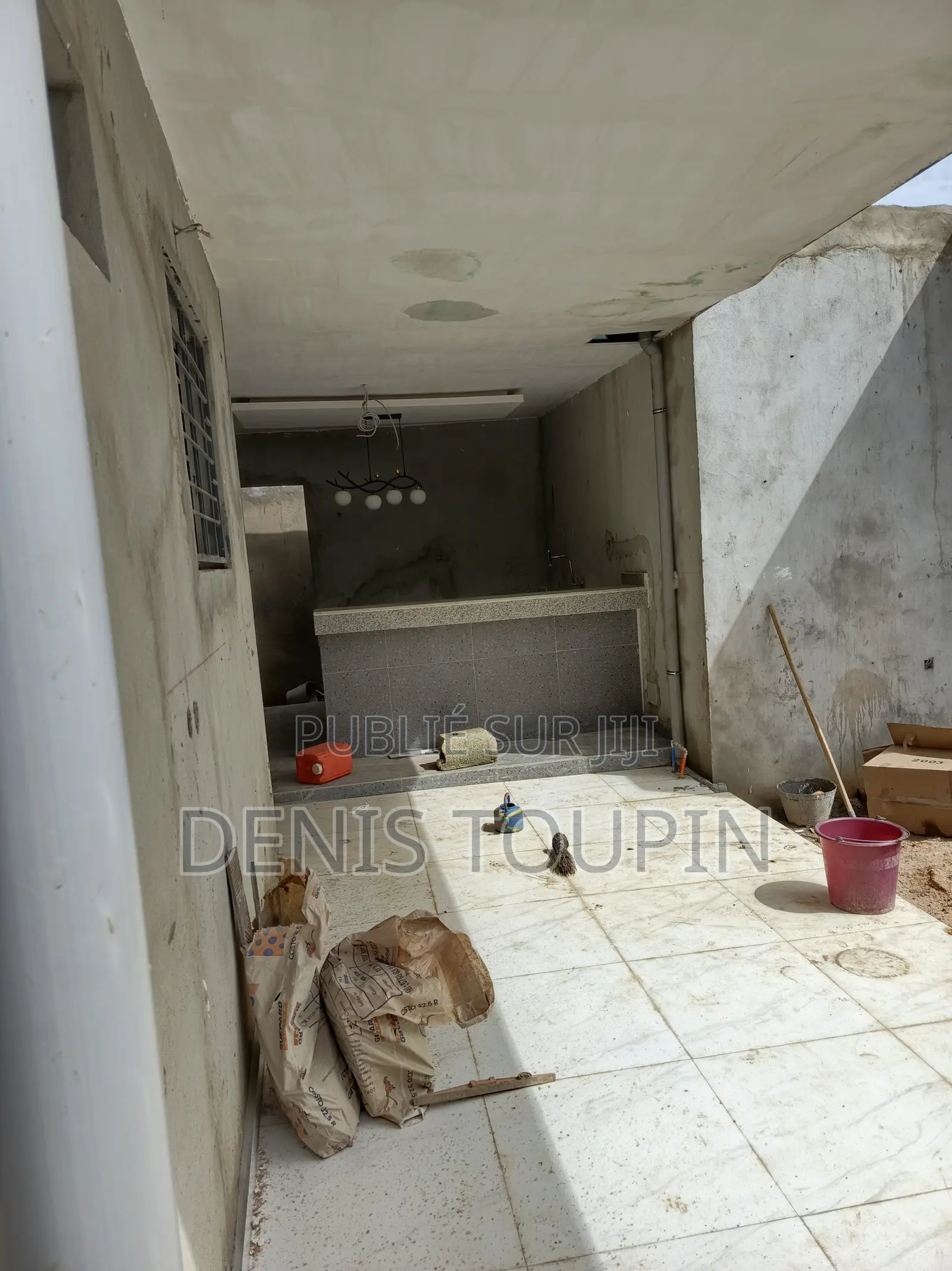 Duplex 6 Chambres+ Terrain Nu