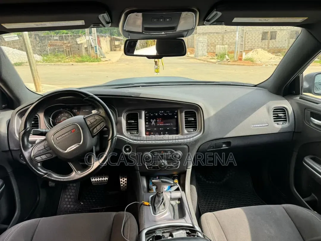 Dodge Chargeur 2022 Noir