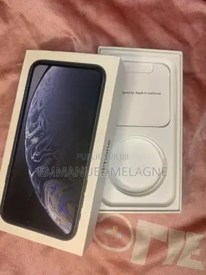 Apple iPhone XR 64 GB Noir