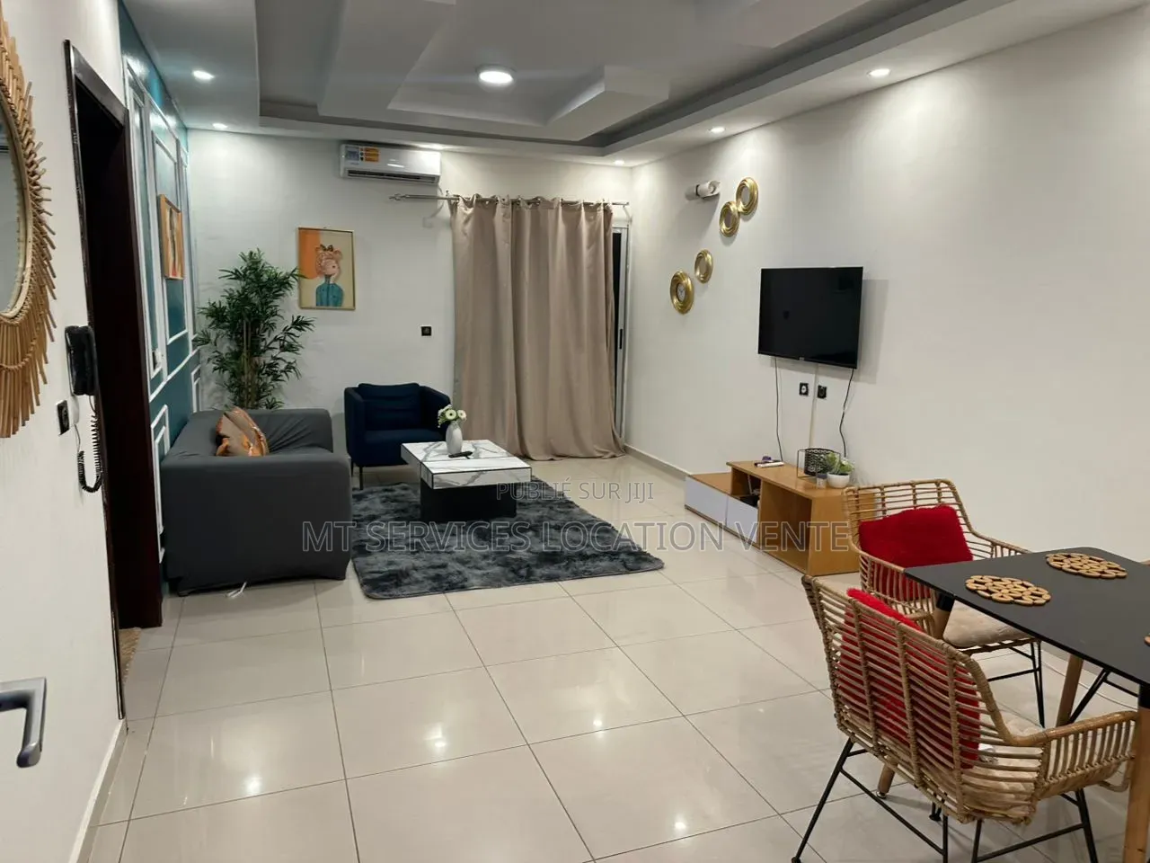 Meublé 1chbre Appartement dans Mt Services Location, Cocody à Louer