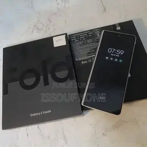 Nouveau Samsung Galaxy Z Fold4 256 GB Blanc