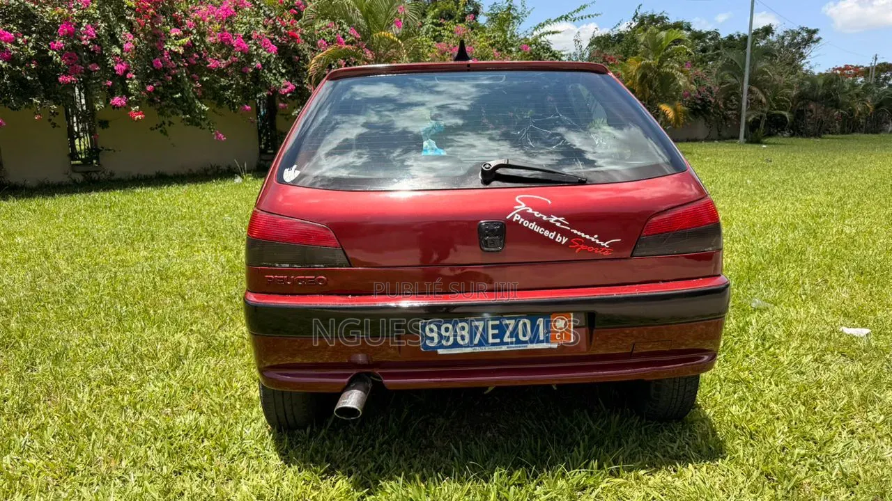 Peugeot 306 2001 Rouge