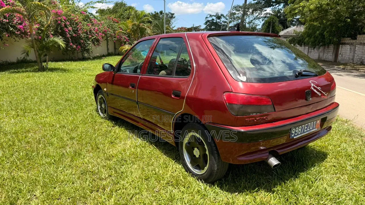 Peugeot 306 2001 Rouge