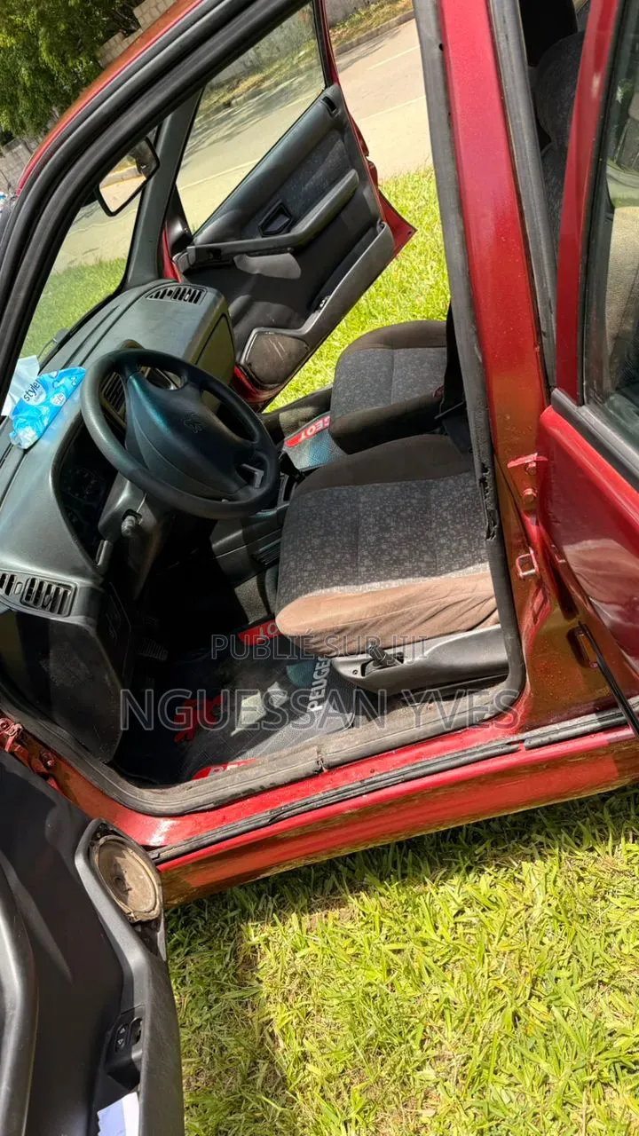Peugeot 306 2001 Rouge