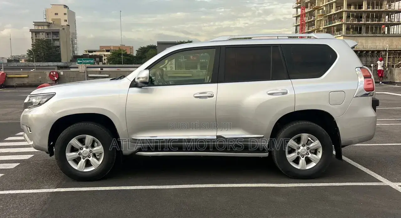 Toyota Land Cruiser Prado 2014 Gris