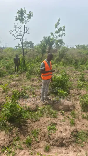 Terrain Approuvé en Vente À Bouaké