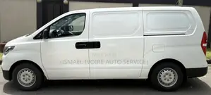 Nouveau Hyundai H1 2025 Blanc