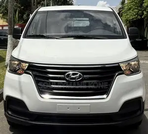 Nouveau Hyundai H1 2025 Blanc