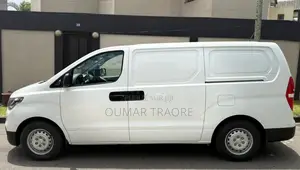 Nouveau Hyundai H1 2025 Blanc