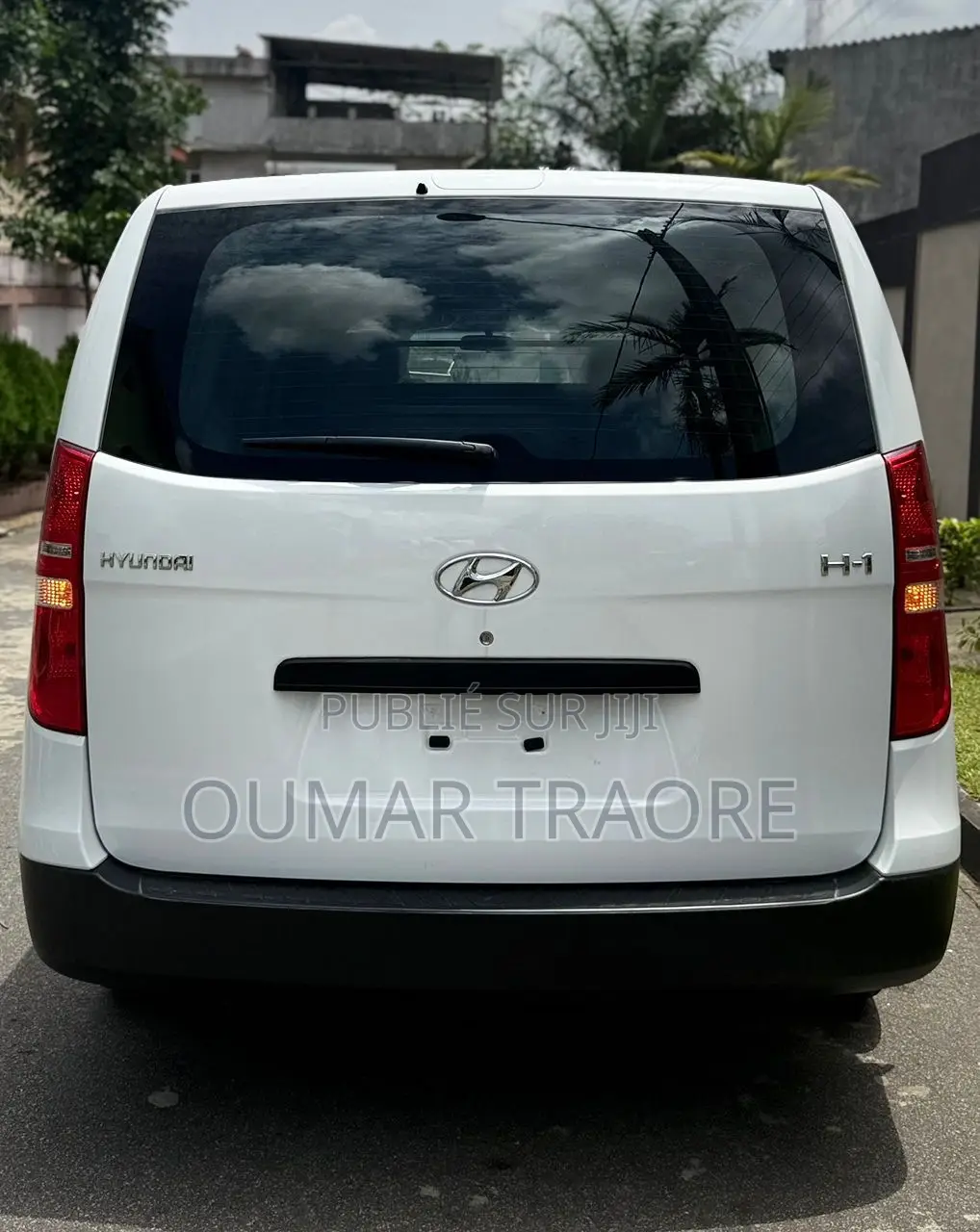 Nouveau Hyundai H1 2025 Blanc