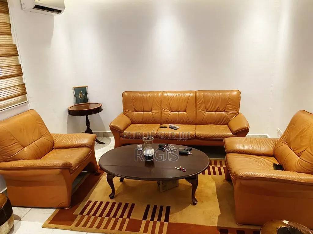 3chbre Blocs d'appartements dans Appartement-Terrasse, Koumassi