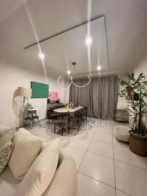 3chbre Appartement dans Massa Immobilier, Cocody à Louer