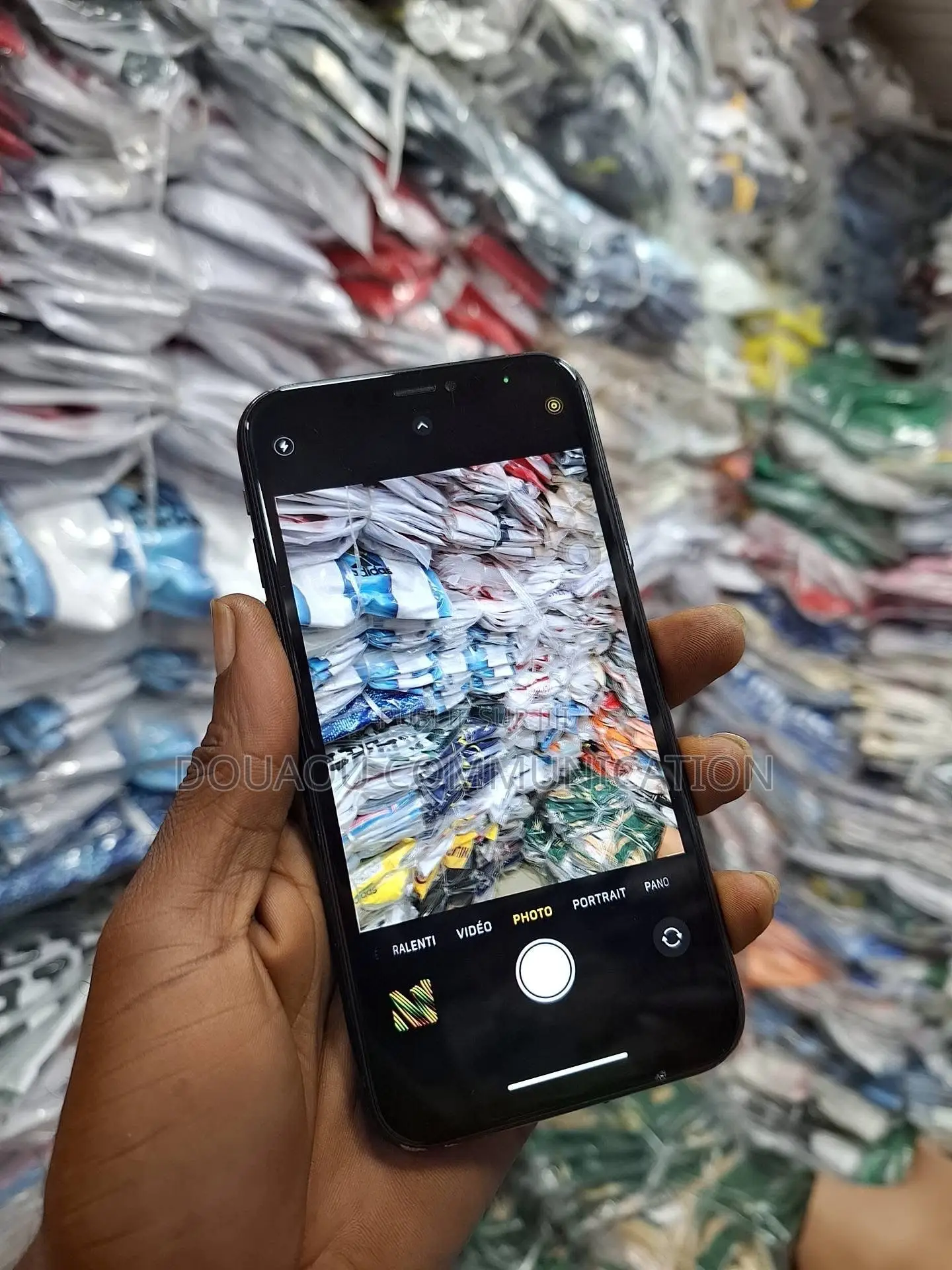 Nouveau Apple iPhone XR 128 GB Noir