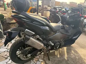 Nouveau Yamaha Autre 2024 Noir