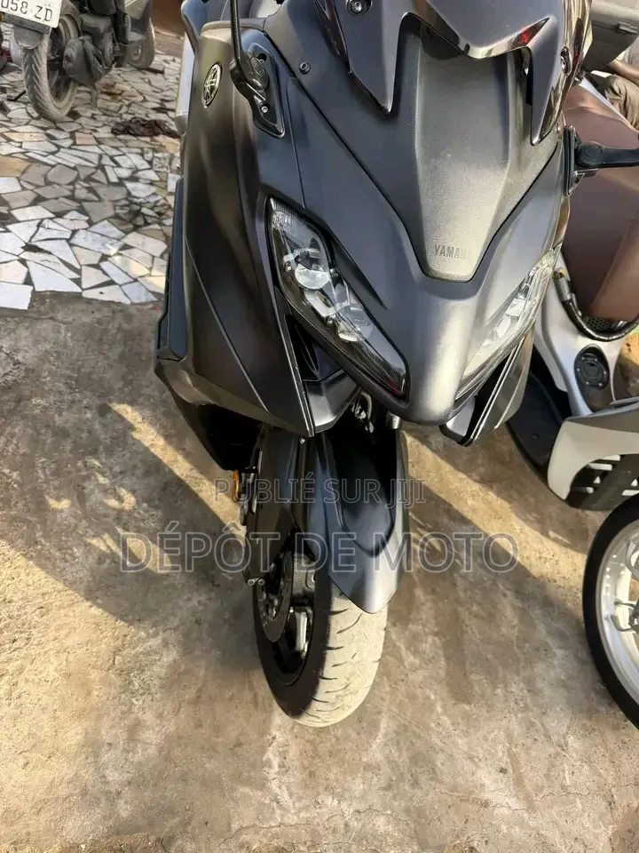 Nouveau Yamaha Autre 2024 Noir