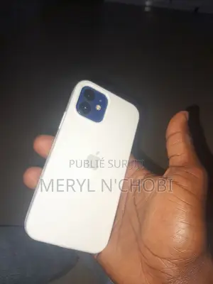 Apple iPhone 12 128 GB Bleu