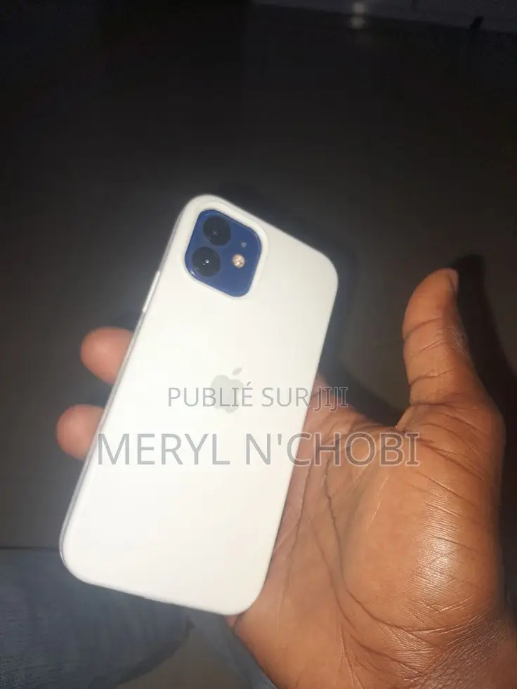 Apple iPhone 12 128 GB Bleu