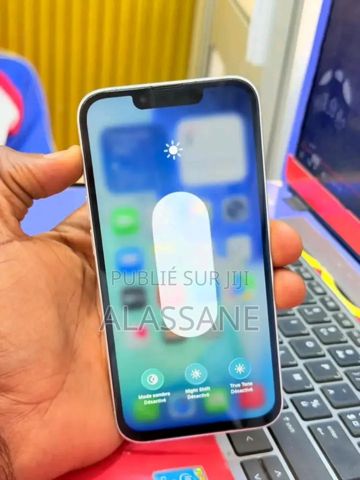 Nouveau Apple iPhone 13 128 GB Bleu
