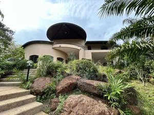 6chbre Duplex dans Massa Immobilier, Cocody à Louer