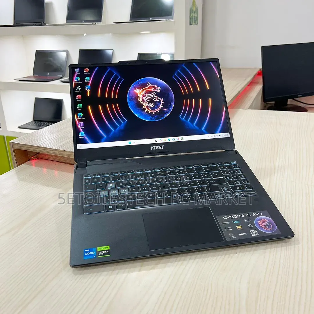 Nouveau Ordinateur portable MSI Cyborg 15 16GB Intel Core i5 SSD 512GB