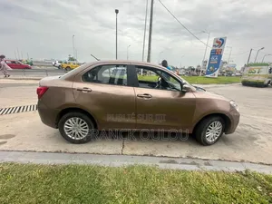 Suzuki Dzire 2024 Marron