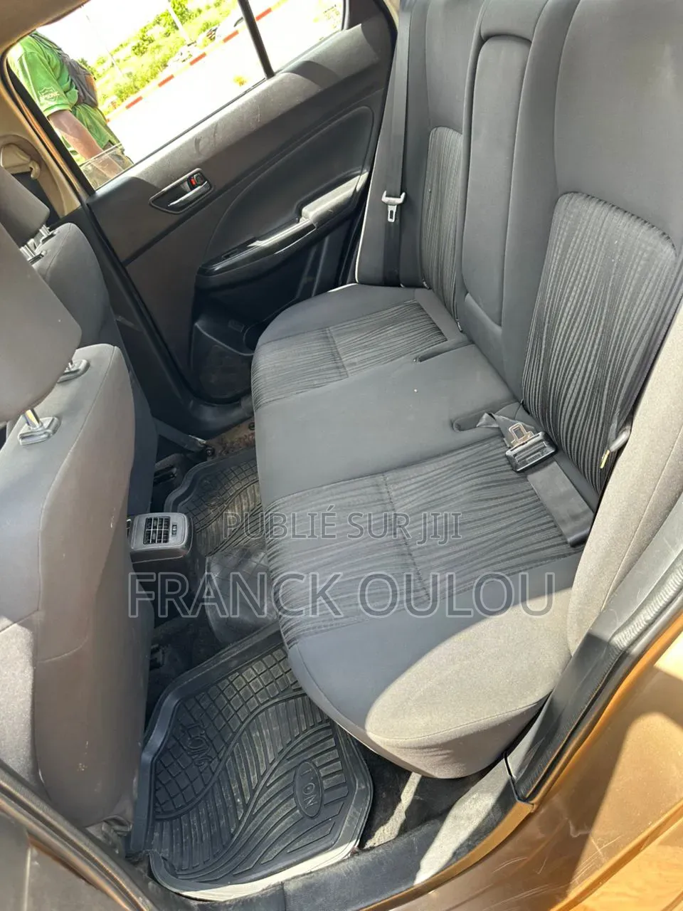 Suzuki Dzire 2024 Marron