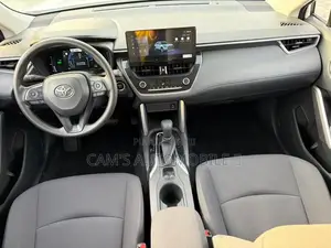 Nouveau Toyota Corolla Cross 2025 Blanc