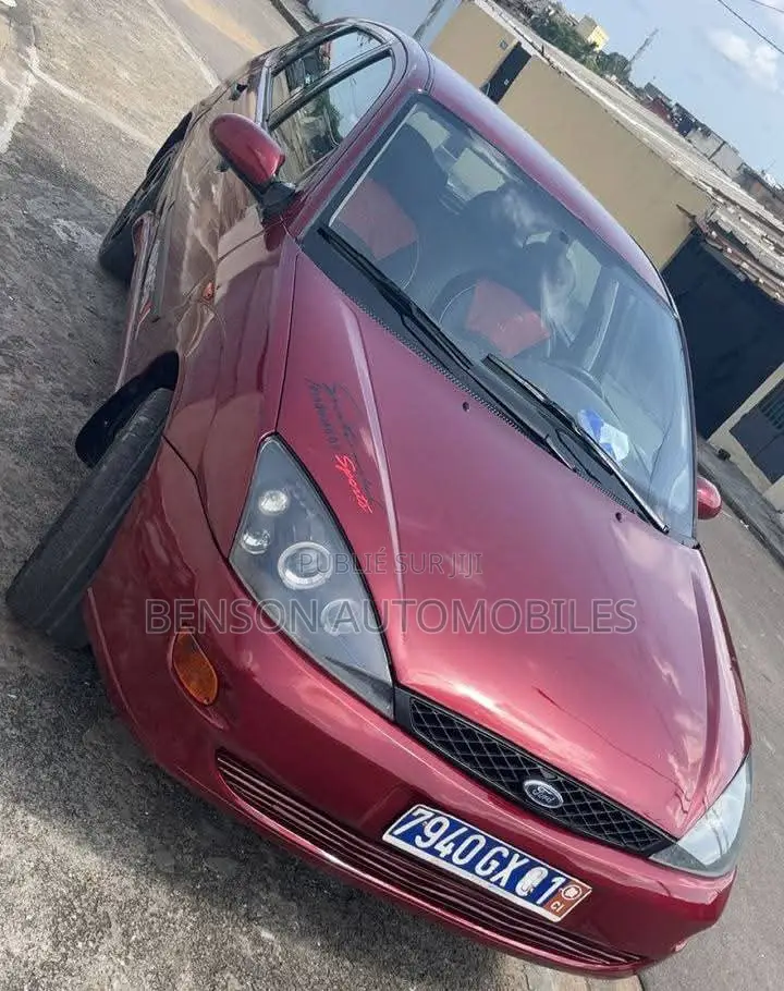 Ford Focus 2002 Rouge