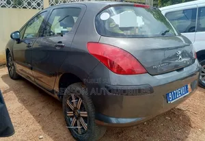 Peugeot 308 2008 Gris